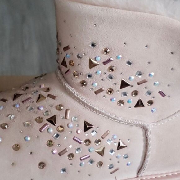 🆕✨UGG | Mini Boots |Classic Galaxy SWAROVSKI NWT - Picture 3 of 12